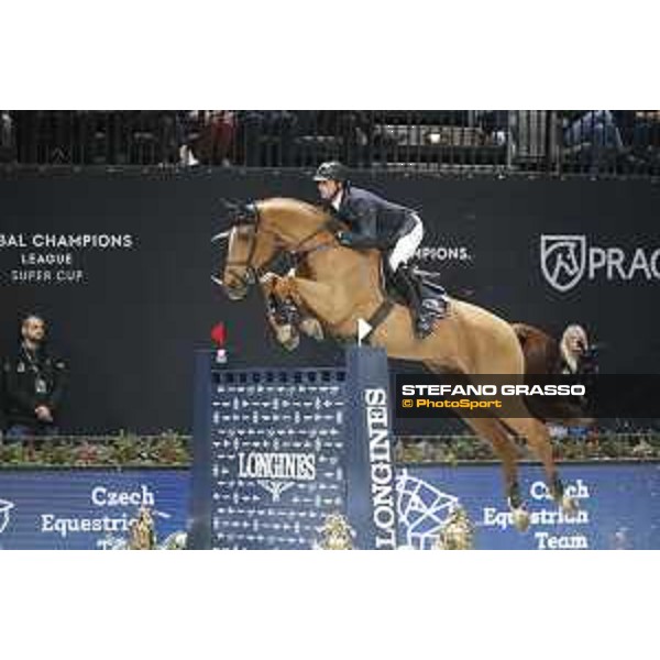 GC Prague Playoffs - Super GP - Ben Maher (GBR) on Explosion W - Prague, O2 Arena - 15 December 2018 - ph.Stefano Grasso/LGCT