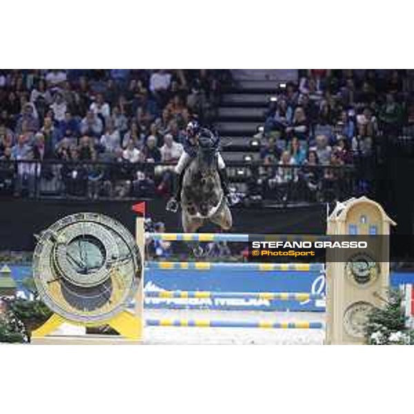 GC Prague Playoffs - Super GP - Carlos Enrique Lopez Lizarazo (COL) on Admara 2 - Prague, O2 Arena - 15 December 2018 - ph.Stefano Grasso/LGCT