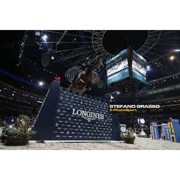 GC Prague Playoffs - Super GP - Lorenzo de Luca (ITA) on Ensor de Litrange XII - Prague, O2 Arena - 15 December 2018 - ph.Stefano Grasso/LGCT