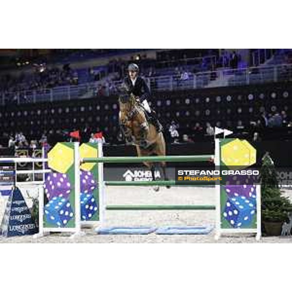 GC Prague Playoffs - Class 9 - Pieter Devos (BEL) on Claire Z - Prague, O2 Arena - 15 December 2018 - ph.Mario Grassia/LGCT