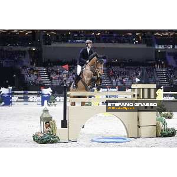 GC Prague Playoffs - Class 9 - Pieter Devos (BEL) on Claire Z - Prague, O2 Arena - 15 December 2018 - ph.Mario Grassia/LGCT