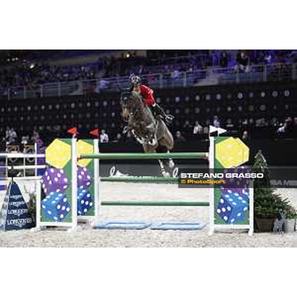 GC Prague Playoffs - Class 9 - Pius Schwizer (SUI) on Living The Dream - Prague, O2 Arena - 15 December 2018 - ph.Mario Grassia/LGCT