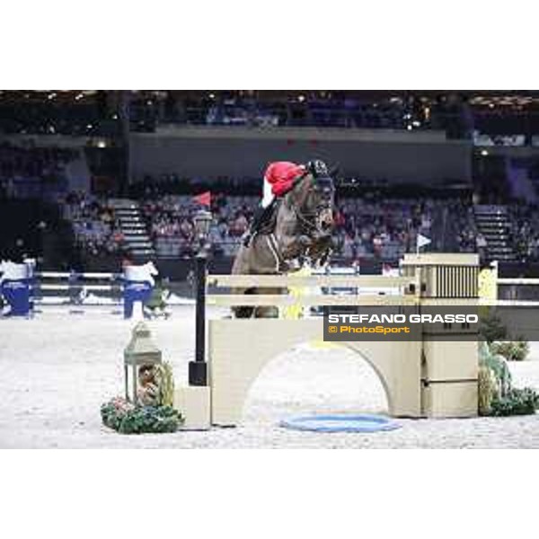 GC Prague Playoffs - Class 9 - Pius Schwizer (SUI) on Living The Dream - Prague, O2 Arena - 15 December 2018 - ph.Mario Grassia/LGCT