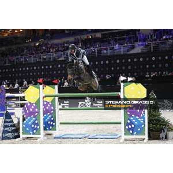 GC Prague Playoffs - Class 9 - Jur Vrieling (NED) on Zypern III - Prague, O2 Arena - 15 December 2018 - ph.Mario Grassia/LGCT