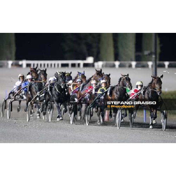 at the first passage of the 20¡ Pali odei Comuni, Davide Nuti with Filipp Roc leads followed by Earl Tilly with Opal Viking at left Montegiorgio (AP), 23rd nov. 2008 ph. Stefano Grasso