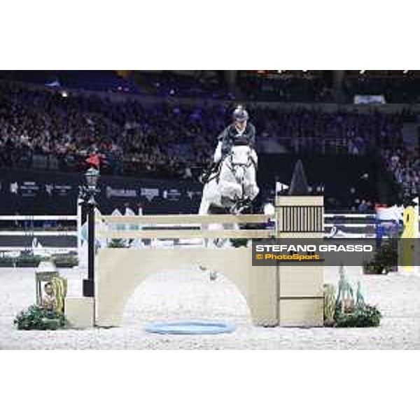 GC Prague Playoffs - Class 9 - Shane Sweetnam (IRL) on Indra van de Oude Heihoef - Prague, O2 Arena - 15 December 2018 - ph.Mario Grassia/LGCT