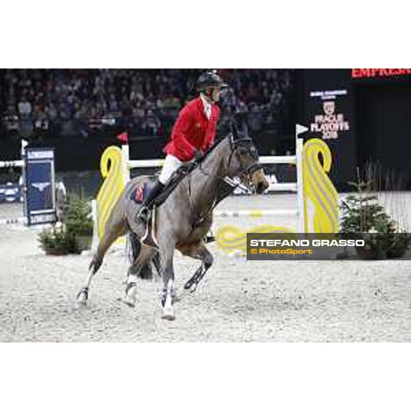 GC Prague Playoffs - Class 9 - Pius Schwizer (SUI) on Living The Dream - Prague, O2 Arena - 15 December 2018 - ph.Mario Grassia/LGCT