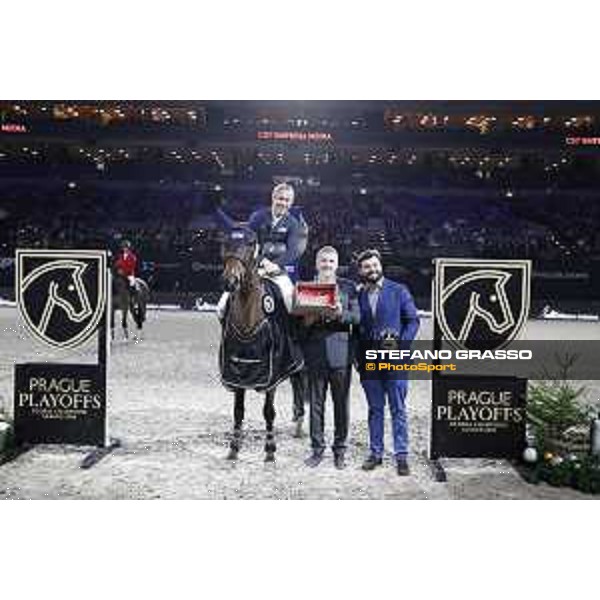 GC Prague Playoffs - Class 9 - Prize giving ceremony - David Will (GER) on Forest Gump 29 - Prague, O2 Arena - 15 December 2018 - ph.Mario Grassia/LGCT