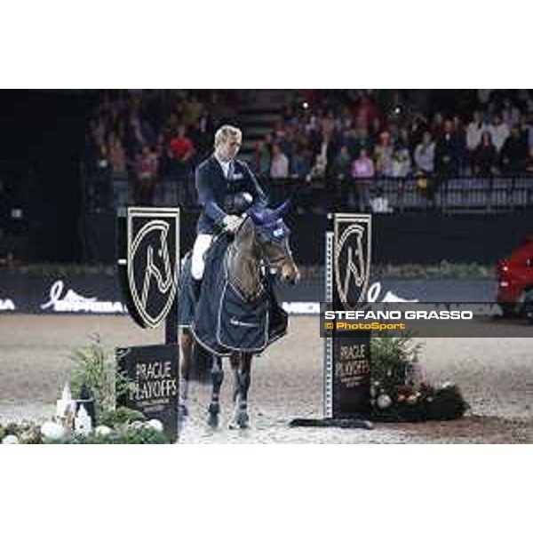 GC Prague Playoffs - Class 9 - Prize giving ceremony - David Will (GER) on Forest Gump 29 - Prague, O2 Arena - 15 December 2018 - ph.Mario Grassia/LGCT