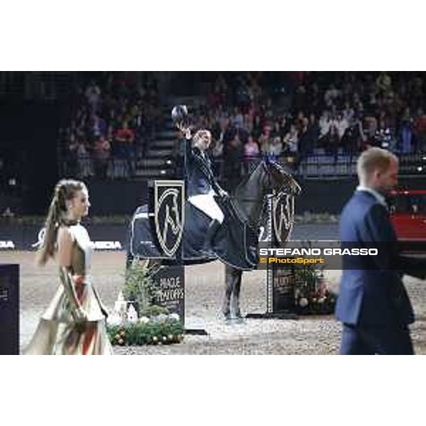 GC Prague Playoffs - Class 9 - Prize giving ceremony - David Will (GER) on Forest Gump 29 - Prague, O2 Arena - 15 December 2018 - ph.Mario Grassia/LGCT