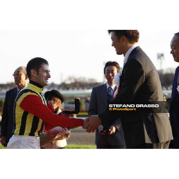 Mirco Demuro is congratulated by the President of JRA after winning the Japan Cup at Fuchu racecourse. Tokyo, 30th nov. 2008 ph. Stefano Grasso