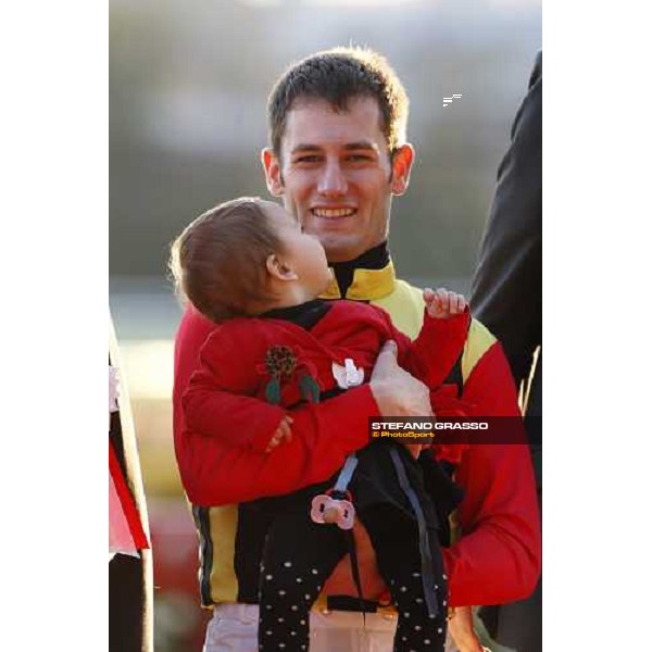 a very happy Mirco Demuro with his daughter after winning the Japan Cup at Fuchu racecourse. Tokyo, 30th nov. 2008 ph. Stefano Grasso