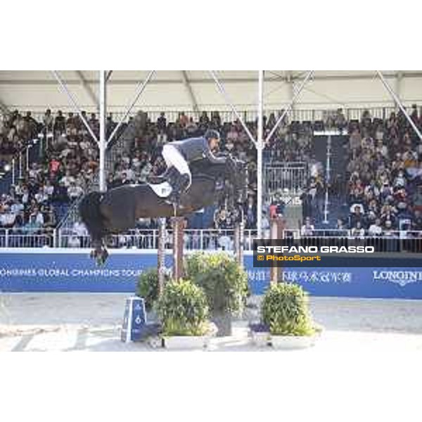LGCT of Shanghai - Jur Vrieling on VDL Glasgow Vh Merelsnest NOP Shanghai, Shanghai Expo - 4 May 2019 - ph.Stefano Grasso/LGCT