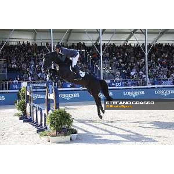 LGCT of Shanghai - Jur Vrieling on VDL Glasgow Vh Merelsnest NOP Shanghai, Shanghai Expo - 4 May 2019 - ph.Stefano Grasso/LGCT