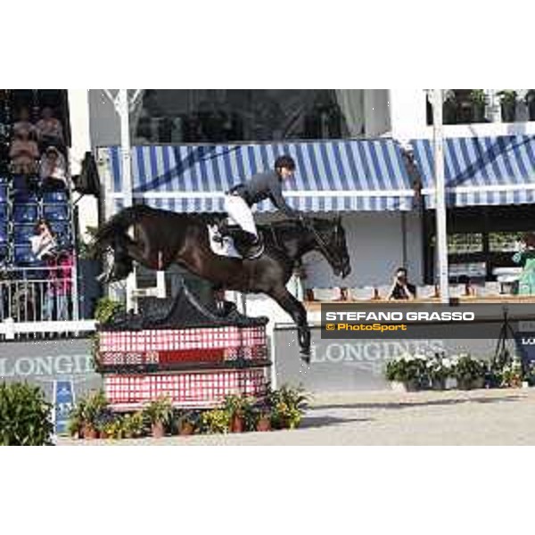 LGCT of Shanghai - Jur Vrieling on VDL Glasgow Vh Merelsnest NOP Shanghai, Shanghai Expo - 4 May 2019 - ph.Stefano Grasso/LGCT