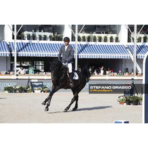 LGCT of Shanghai - Jur Vrieling on VDL Glasgow Vh Merelsnest NOP Shanghai, Shanghai Expo - 4 May 2019 - ph.Stefano Grasso/LGCT