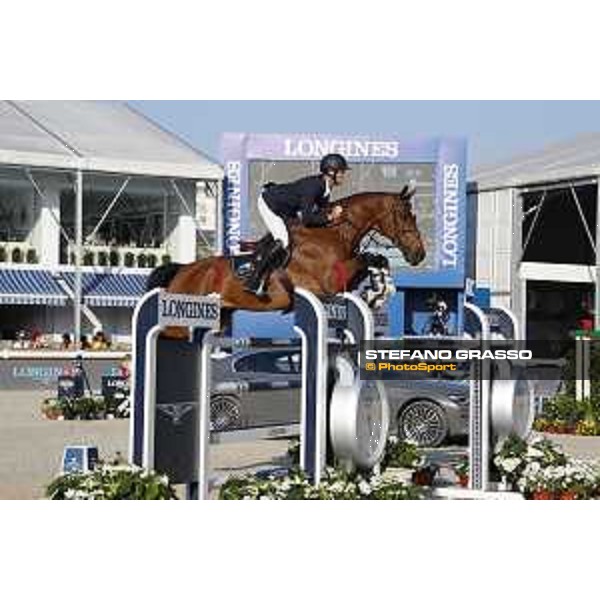 LGCT of Shanghai -Niels Bruynseels (BEL) on Delux van T & L Shanghai, Shanghai Expo - 4 May 2019 - ph.Stefano Grasso/LGCT
