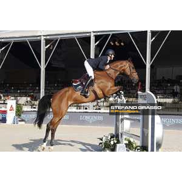 LGCT of Shanghai -Niels Bruynseels (BEL) on Delux van T & L Shanghai, Shanghai Expo - 4 May 2019 - ph.Stefano Grasso/LGCT