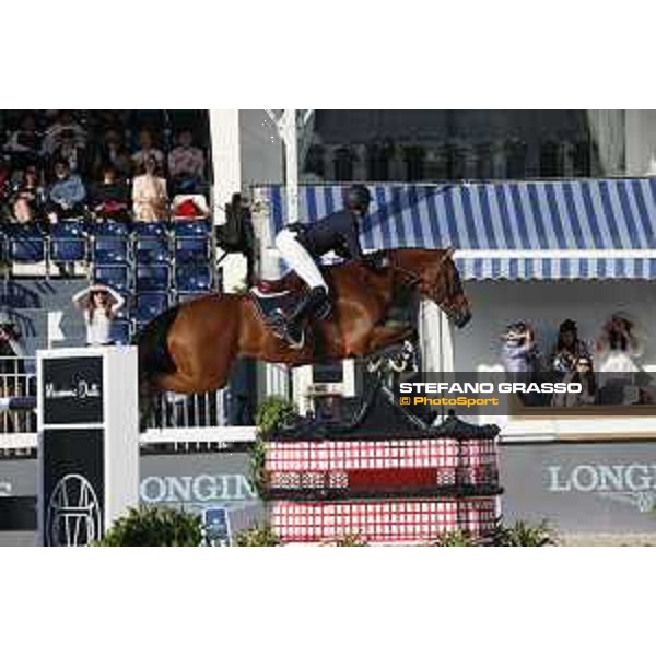 LGCT of Shanghai -Niels Bruynseels (BEL) on Delux van T & L Shanghai, Shanghai Expo - 4 May 2019 - ph.Stefano Grasso/LGCT