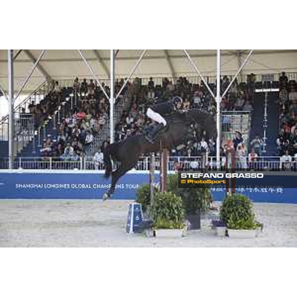 LGCT of Shanghai - Kevin Staut (FRA) on Calevo 2 Shanghai, Shanghai Expo - 4 May 2019 - ph.Stefano Grasso/LGCT