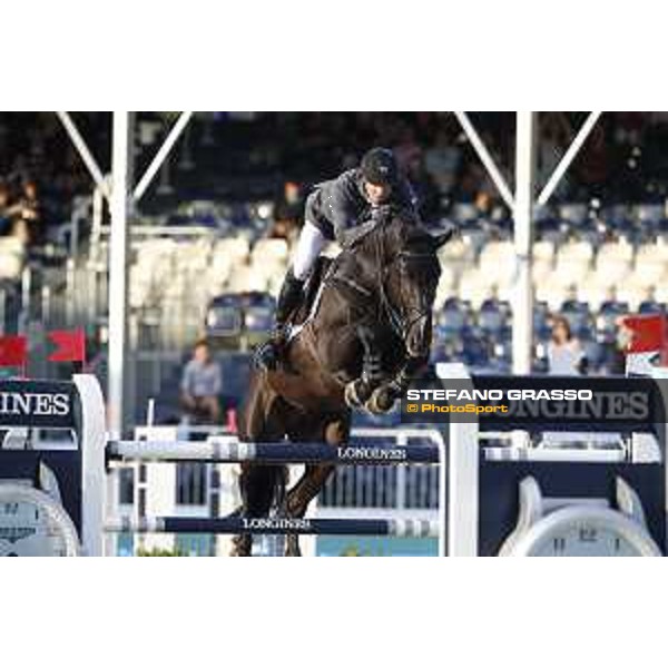 LGCT of Shanghai - Jur Vrieling on VDL Glasgow Vh Merelsnest NOP Shanghai, Shanghai Expo - 4 May 2019 - ph.Stefano Grasso/LGCT