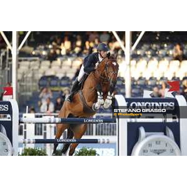 LGCT of Shanghai - Niels Bruynseels (BEL) on Delux van T & L Shanghai, Shanghai Expo - 4 May 2019 - ph.Stefano Grasso/LGCT