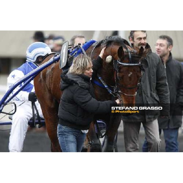 Orlando Sport comes back to the winners enclosure after winning the Prix du Luxembourg Paris - Vincennes, 24th january 2009 ph. Stefano Grasso