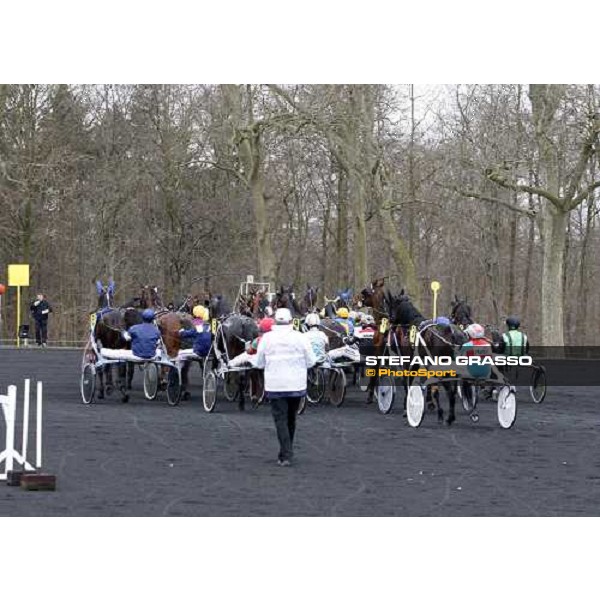 the start of the Prix d\' Amerique 2009 Paris-Vincennes, 25th january 2009 ph. Stefano Grasso