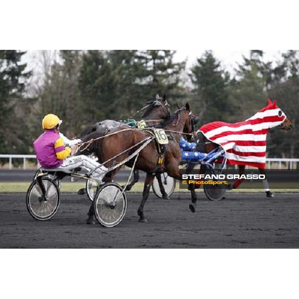 Frank Nivard with Meaulnes du Corta and Pierre Levesque with Offshore Dream parade after the finish of the Prix d\' Amerique 2009 Paris-Vincennes, 25th january 2009 ph. Stefano Grasso