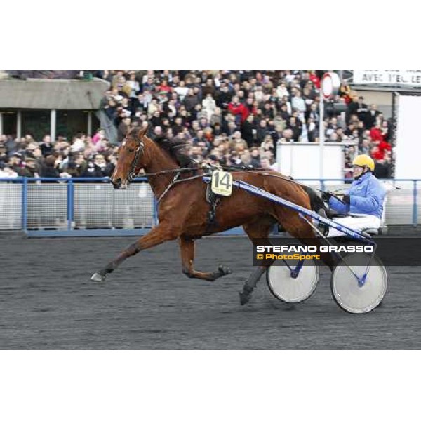 Jean Pierre Dubois warming up with Qualita Bourbon Paris-Vincennenes, 25th january 2009 ph. Stefano Grasso