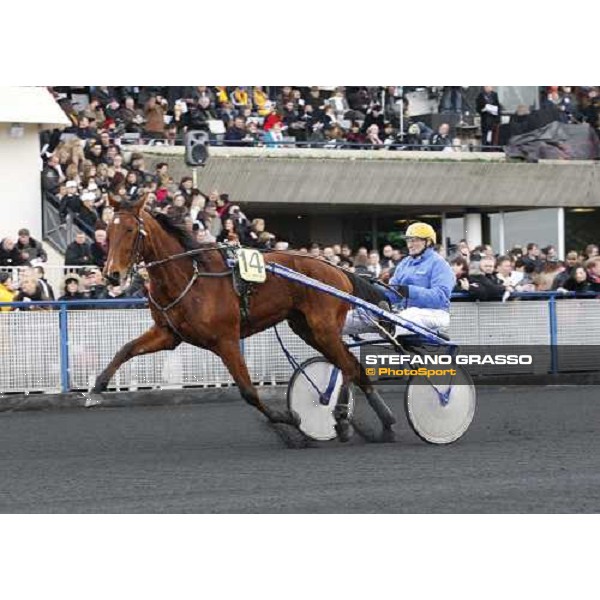 Jean Pierre Dubois warming up with Qualita Bourbon Paris-Vincennenes, 25th january 2009 ph. Stefano Grasso