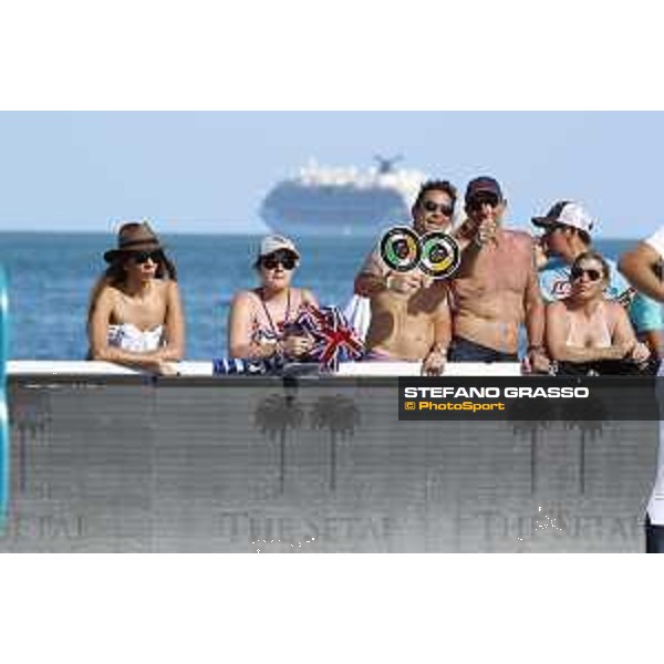 LGCT of Miami Beach - Spectators by the beach enjoy the show Miami Beach, Miami South Beach - 21 April 2019 - ph.Stefano Grasso/LGCT