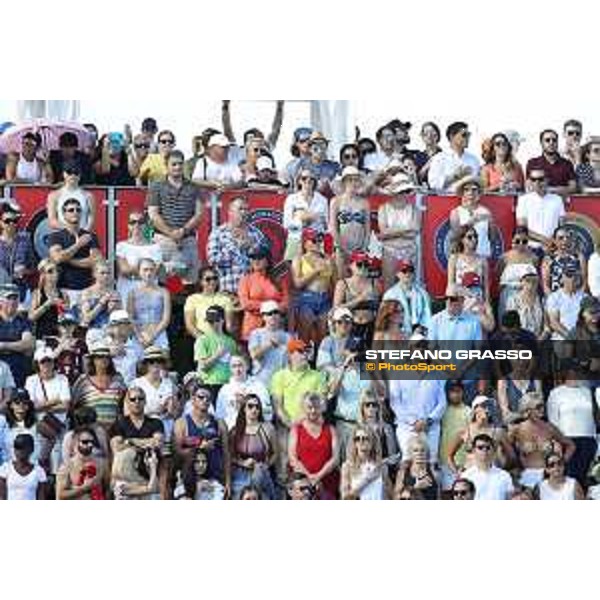 LGCT of Miami Beach - Spectators during the USA National anthem Miami Beach, Miami South Beach - 21 April 2019 - ph.Stefano Grasso/LGCT