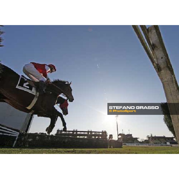 Bruciapelo and Paracchini jump during the 59.a Gran Corsa Siepi di Roma Roma, 15th february 2009 ph. Stefano Grasso