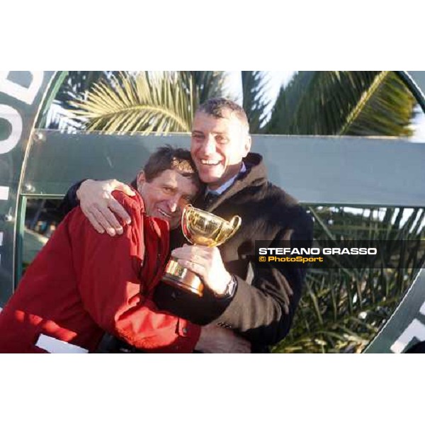 Paolo Favero congratulates with Josef Vana, trainer of Paracchini, winner of the 59.a Gran Corsa Siepi di Roma. Roma, 15th february 2009 ph. Stefano Grasso