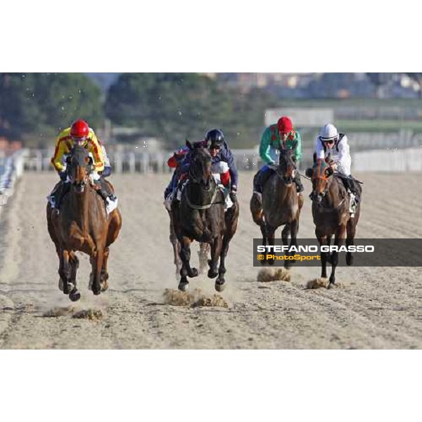 at left Diana on Acqua Ragia wins the Premio Fair Salinia beating Carlo Fiocchi on Magritte Roma, 15 febbraio 2009 ph. Stefano Grasso