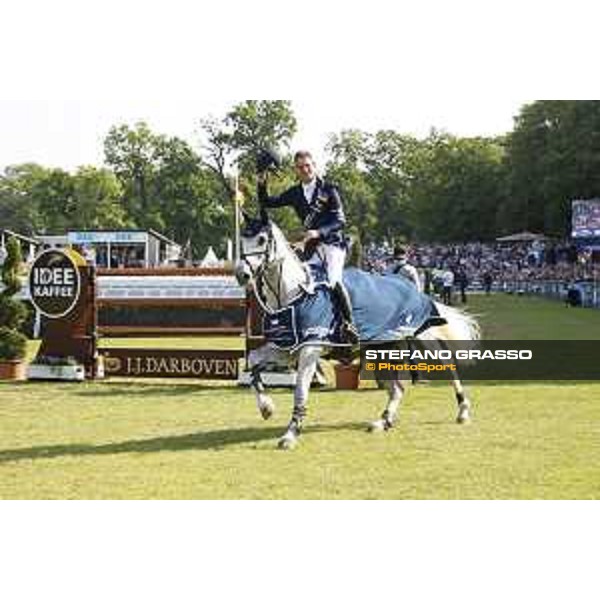 LGCT of Hamburg - Grand Prix - Prize giving ceremony - Daniel Deusser (GER) - Hamburg, Derby Park - 1 June 2019 - ph.Stefano Grasso/LGCT