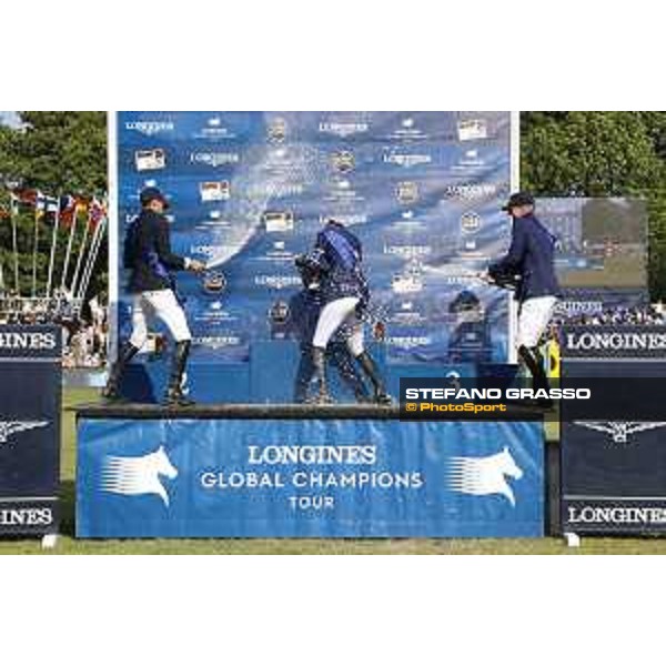 LGCT of Hamburg - Grand Prix - Prize giving ceremony - Champagne shower - Hamburg, Derby Park - 1 June 2019 - ph.Stefano Grasso/LGCT