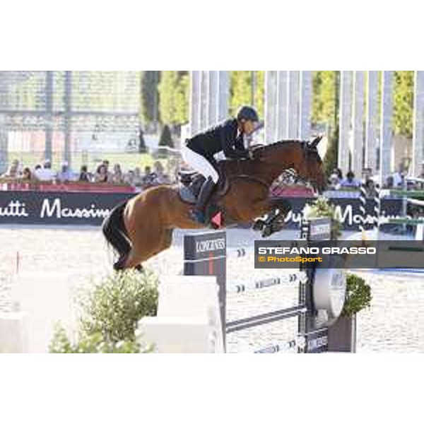 LGCT of Paris - Grand Prix - Marc Houtzager (NED) on Sterrehof\'s Calimero - Paris, Champ de Mars - 6 July 2019 - ph.Stefano Grasso/LGCT