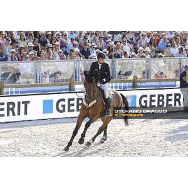 LGCT of Paris - Grand Prix - Kim Emmen (NED) on Delvaux - Paris, Champ de Mars - 6 July 2019 - ph.Stefano Grasso/LGCT