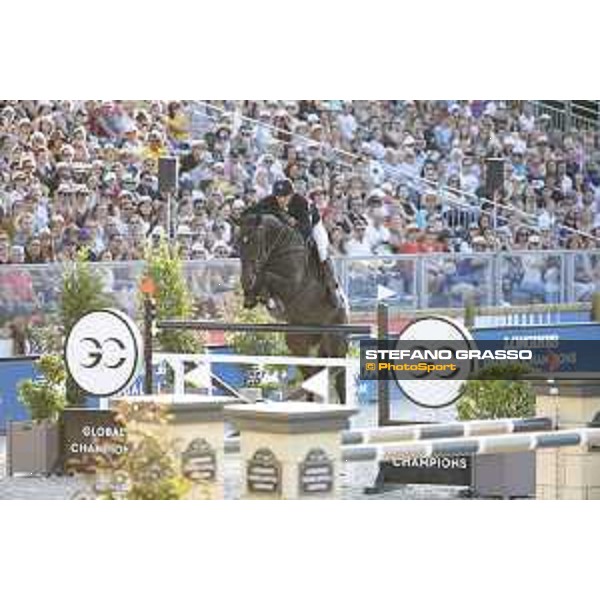 LGCT of Paris - Grand Prix - Kevin Staut (FRA) on Calevo 2 - Paris, Champ de Mars - 6 July 2019 - ph.Stefano Grasso/LGCT
