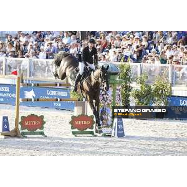 LGCT of Paris - Grand Prix - Kevin Staut (FRA) on Calevo 2 - Paris, Champ de Mars - 6 July 2019 - ph.Stefano Grasso/LGCT