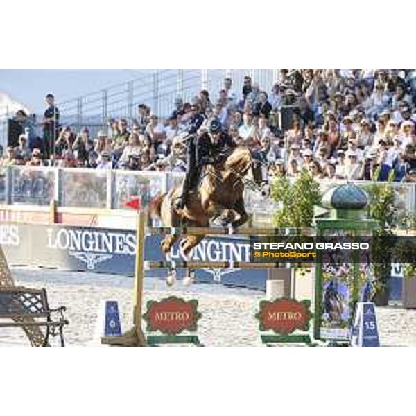 LGCT of Paris - Grand Prix - Lorenzo de Luca (ITA) on Scuderia 1918 Halifax van het Kluizebos - Paris, Champ de Mars - 6 July 2019 - ph.Stefano Grasso/LGCT