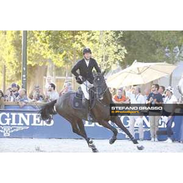 LGCT of Paris - Grand Prix - Kevin Staut (FRA) on Calevo 2 - Paris, Champ de Mars - 6 July 2019 - ph.Stefano Grasso/LGCT