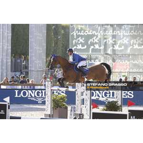 LGCT of Paris - Grand Prix - Bart Bles (NED) on Kriskras Dv - Paris, Champ de Mars - 6 July 2019 - ph.Stefano Grasso/LGCT