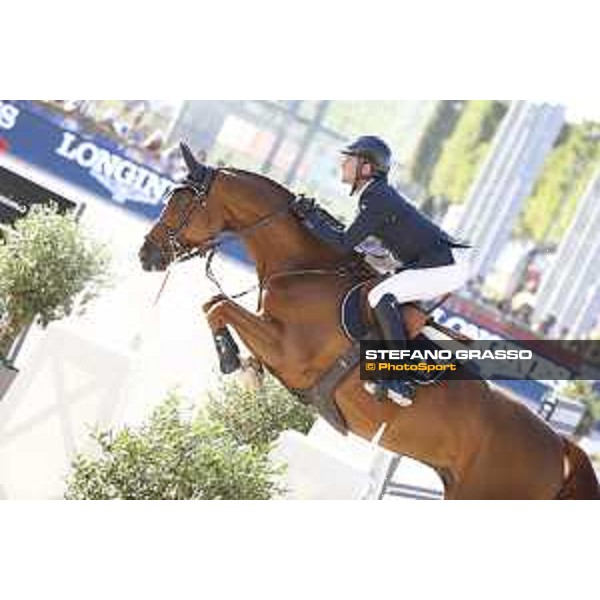 LGCT of Paris - Grand Prix - Darragh Kenny (IRL) on Classic Dream - Paris, Champ de Mars - 6 July 2019 - ph.Stefano Grasso/LGCT