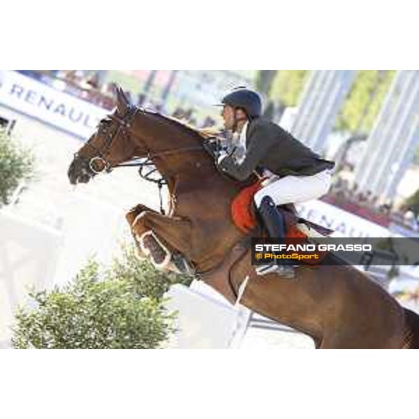 LGCT of Paris - Grand Prix - Simon Delestre (FRA) on Hermes Ryan - Paris, Champ de Mars - 6 July 2019 - ph.Stefano Grasso/LGCT