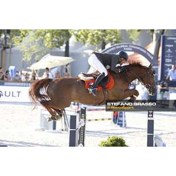 LGCT of Paris - Grand Prix - Simon Delestre (FRA) on Hermes Ryan - Paris, Champ de Mars - 6 July 2019 - ph.Stefano Grasso/LGCT