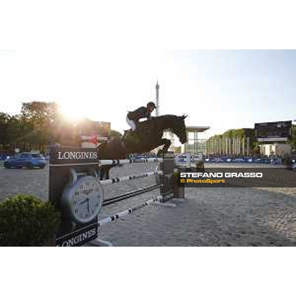 LGCT of Paris - Grand Prix - Kevin Staut (FRA) on Calevo 2 - Paris, Champ de Mars - 6 July 2019 - ph.Stefano Grasso/LGCT