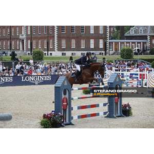 LGCT of London - Grand Prix - Darragh Kenny (IRL) on Classic Dream - London, Royal Hospital Chelsea - 3 August 2019 - ph.Stefano Grasso/LGCT
